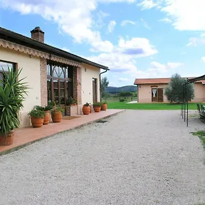  Alloggio per agriturismo La Pulledraia Del Podere Montegrappa
